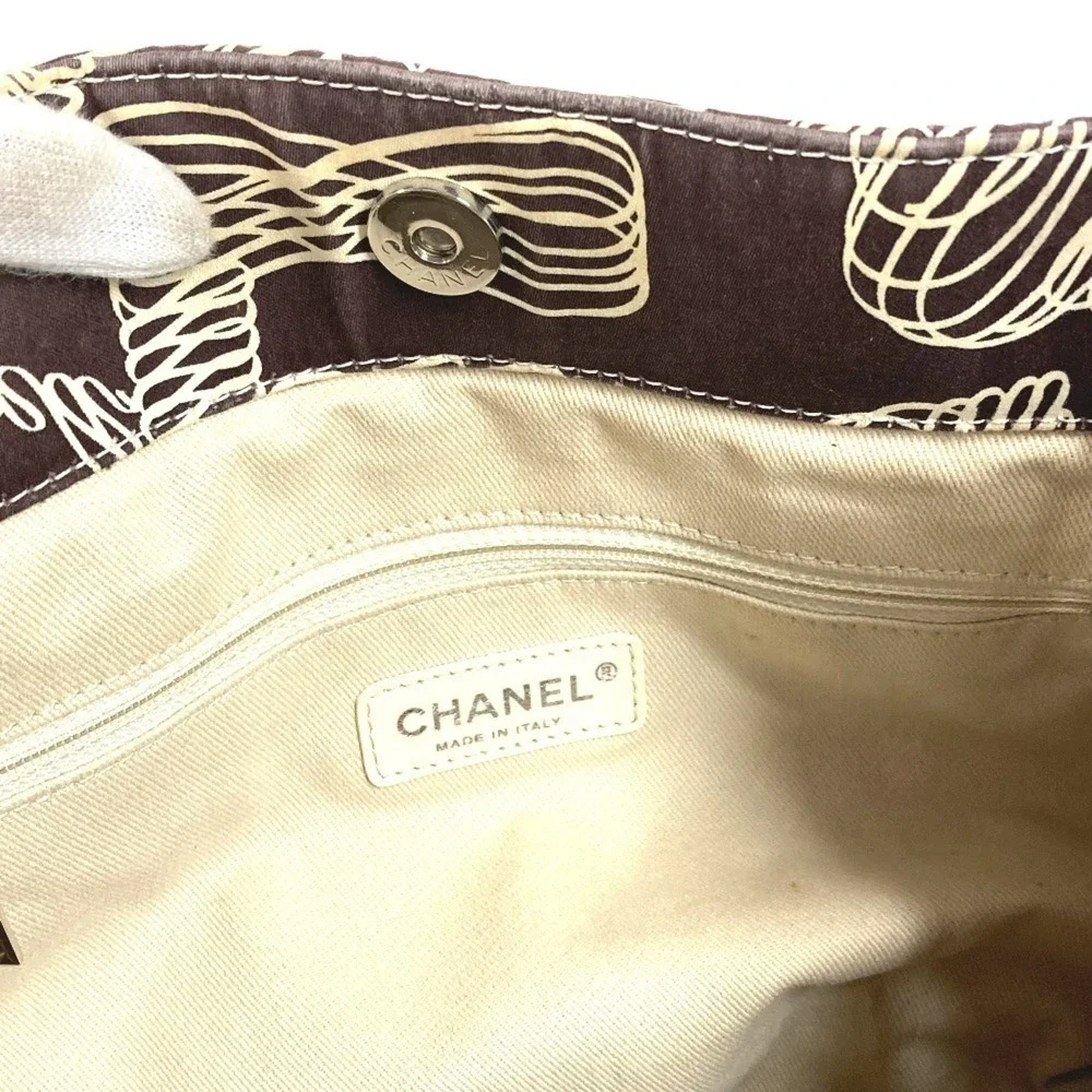 CHANEL vintage brown